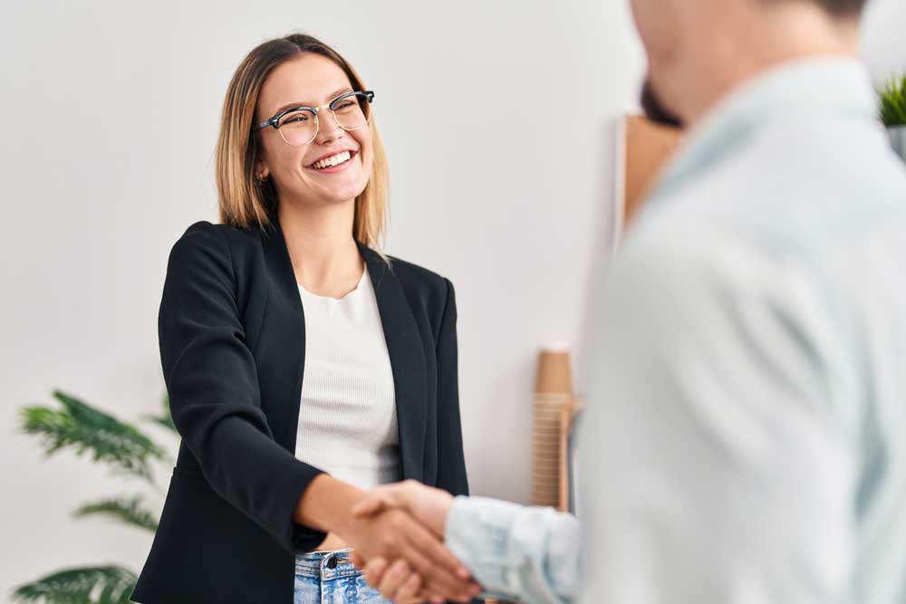 Online cégalapítás lépésről lépésre – tényleg elintézhető személyes megjelenés nélkül?